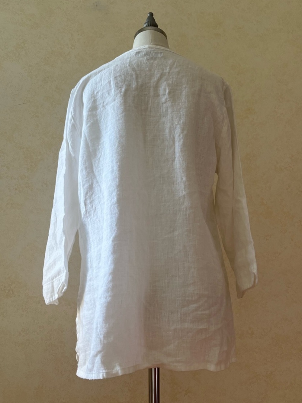 Flax White Linen V-Neck 3/4 Sleeve Relaxed Tunic Basic Classic - Picture 2 of 4
